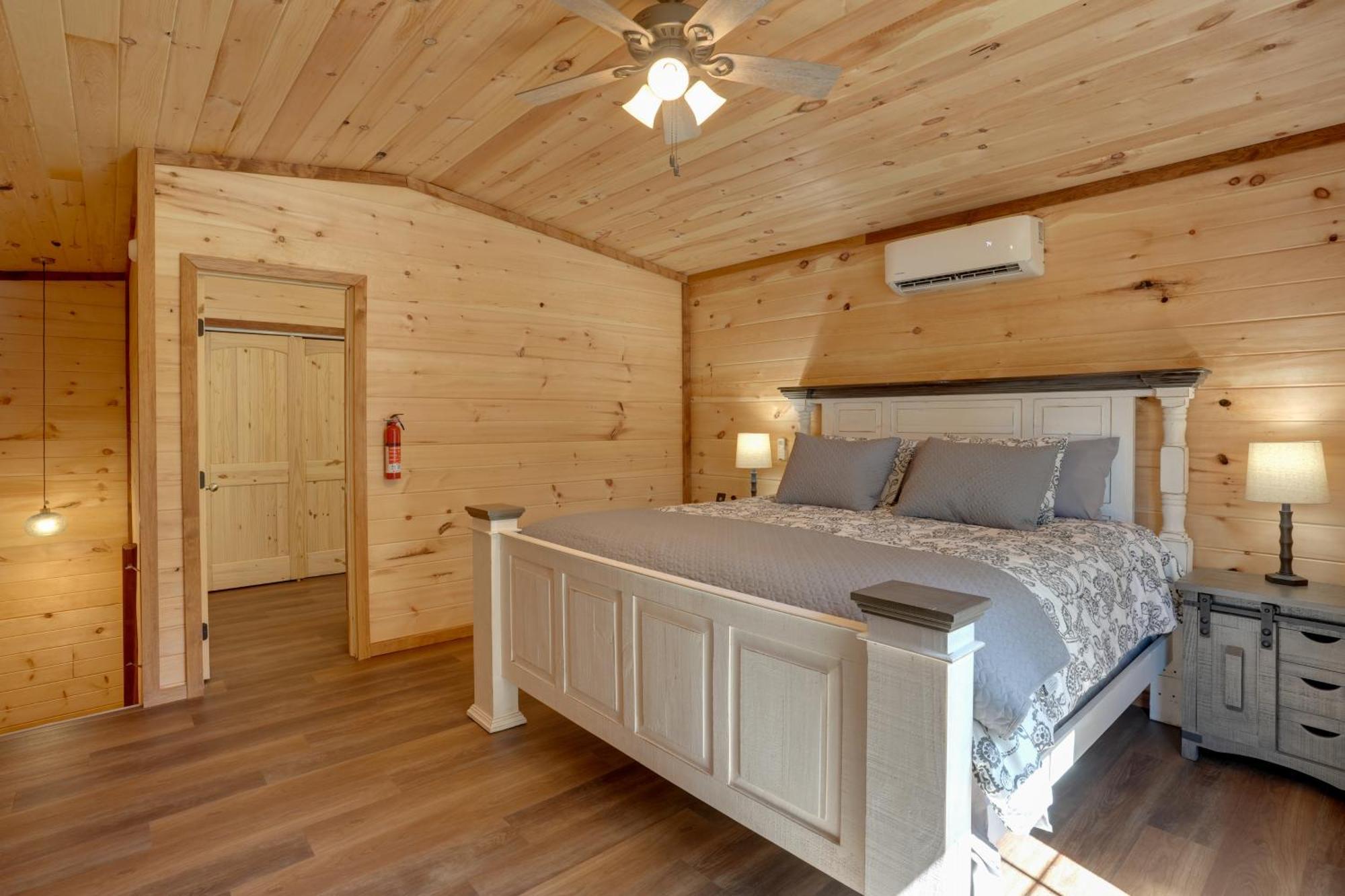 Lakeside Trenton Cabin On 7-Acre Property! Zewnętrze zdjęcie