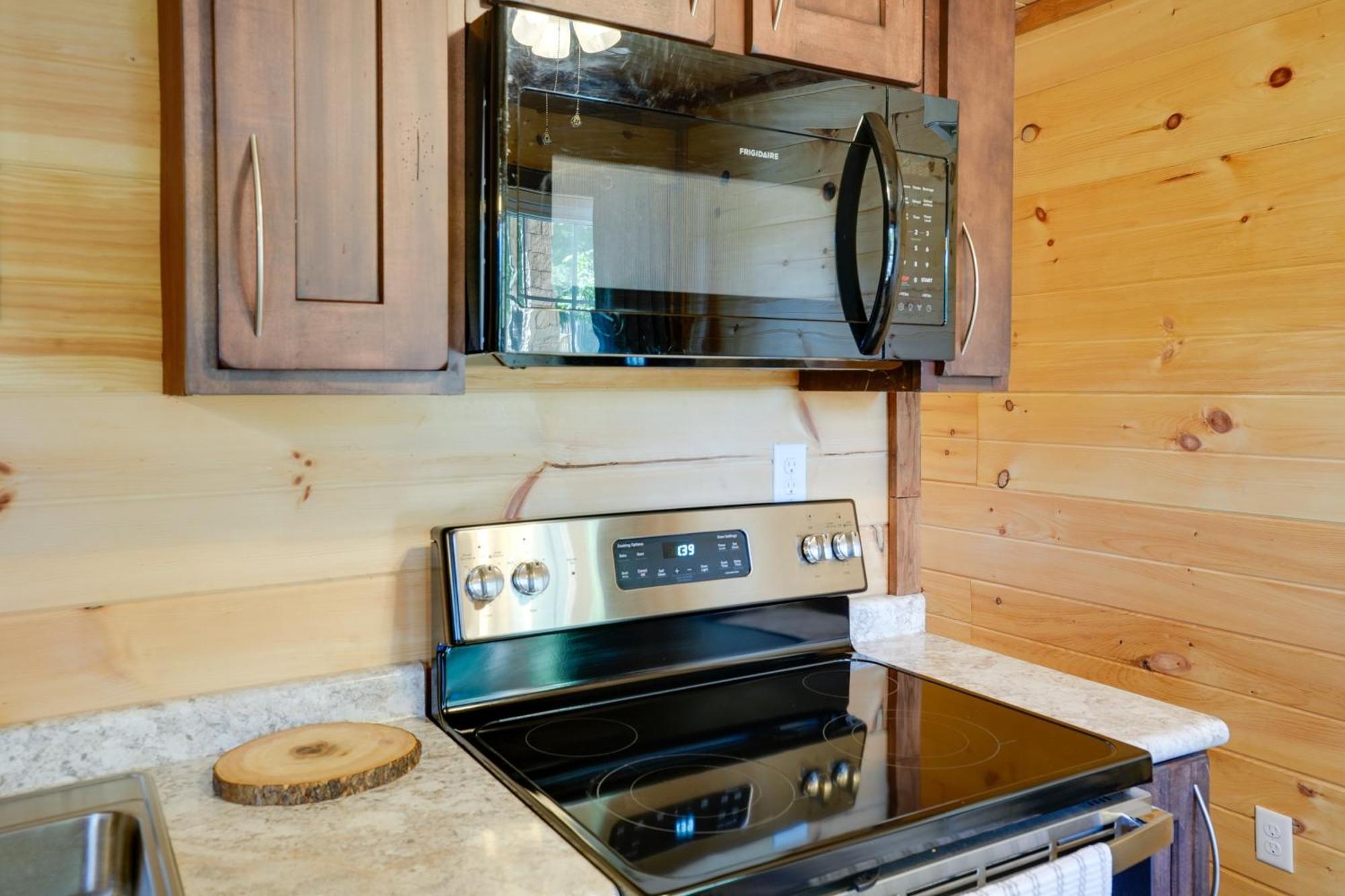 Lakeside Trenton Cabin On 7-Acre Property! Zewnętrze zdjęcie